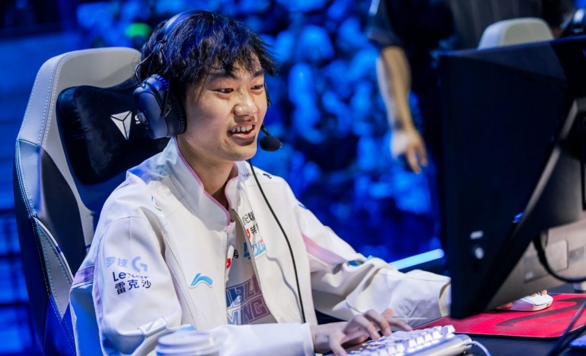 knight và Faker được người hâm mộ đánh giá cao tại CKTG 2025