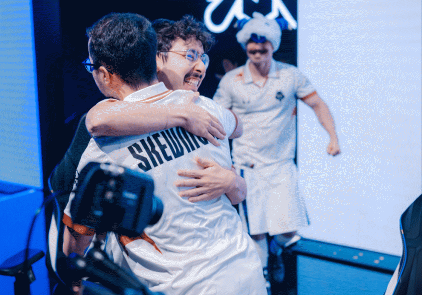 Trận đấu G2 vs TES tại CKTG 2025