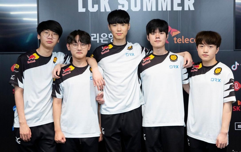 Chovy tiếp tục bị 'gọi hồn' sau khi T1 vô địch CKTG 2025 Hình ảnh Chovy cùng đồng đội DRX 2020